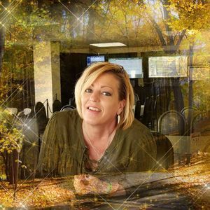 Meet your Posher, Christine